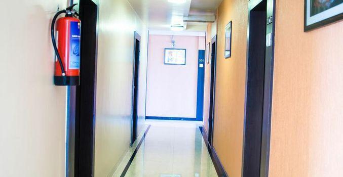 Hotel Bhagyalaxmi Shirdi Zewnętrze zdjęcie